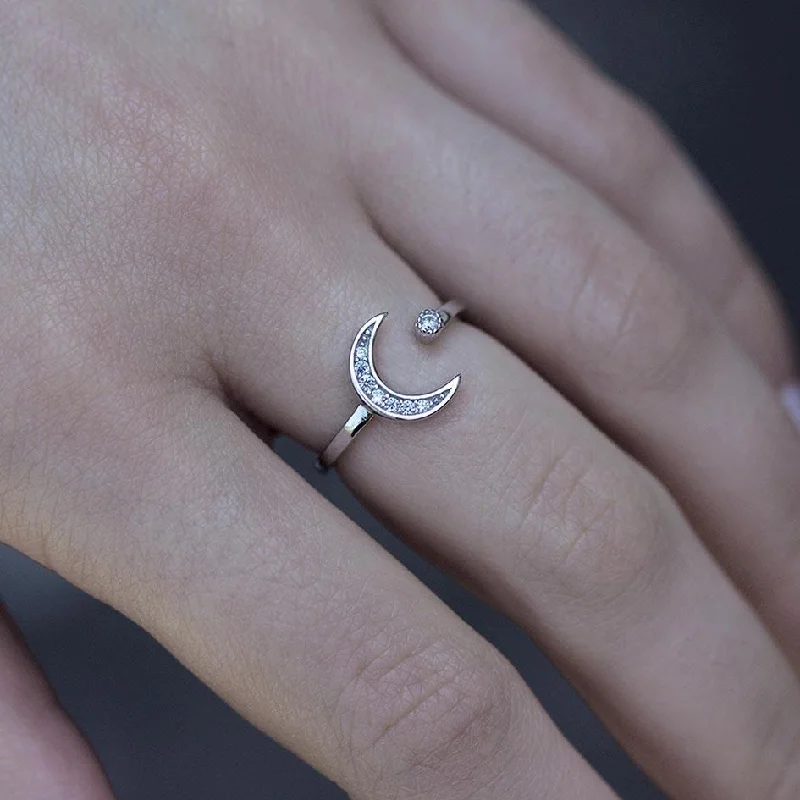 Classic Diamond Wedding Ring-INDU. Moon & Star Ring