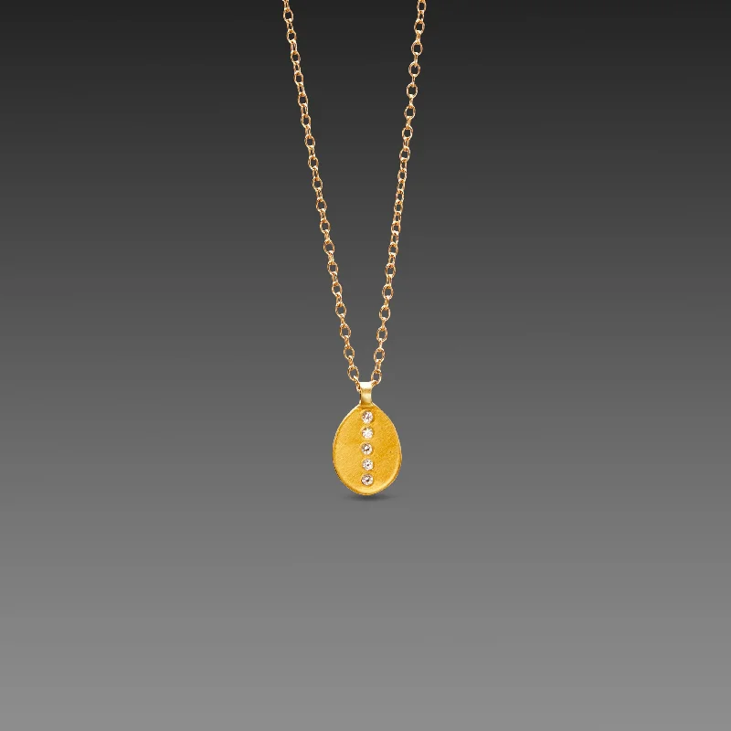 Geometric Gold Necklace-Oval Leaf Necklace with Five Diamonds