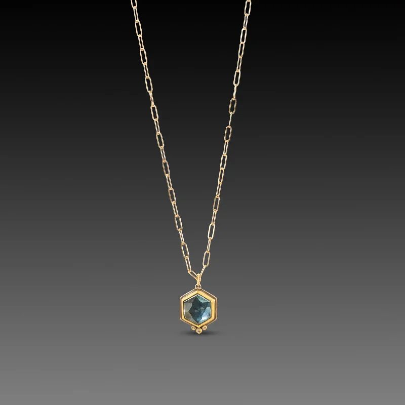 Luxury Pearl Necklace-Geometric Topaz Necklace with Diamond Trio