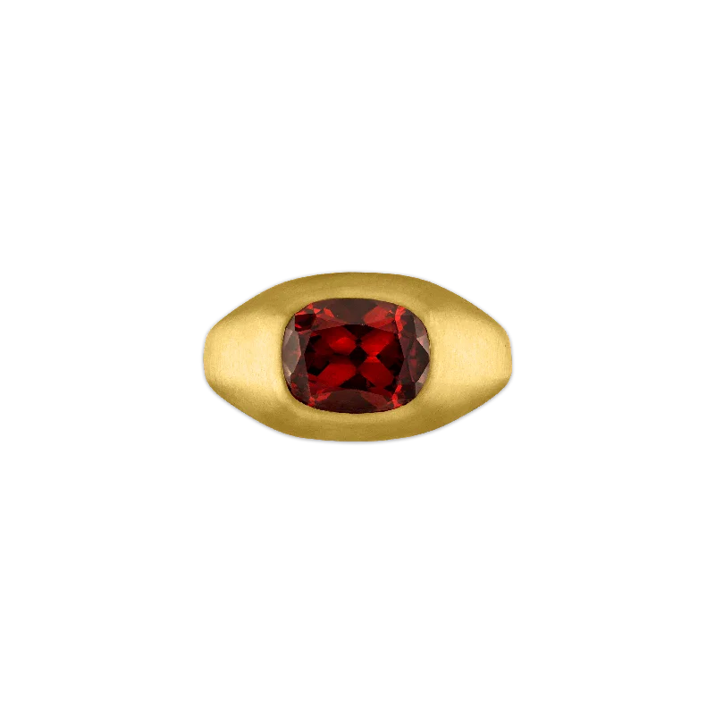 Vintage Diamond Wedding Ring-Faceted Spessartite Garnet Cushion Roz Ring