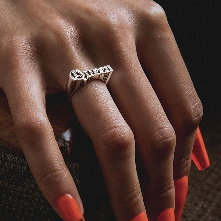 Custom Name Ring for Couples-Queen Word Ring - Silver