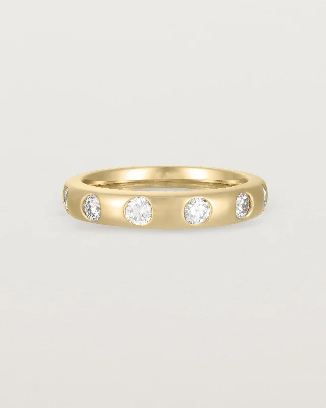 Personalized Diamond Ring-Bold Curve Ring | 4mm | Diamonds