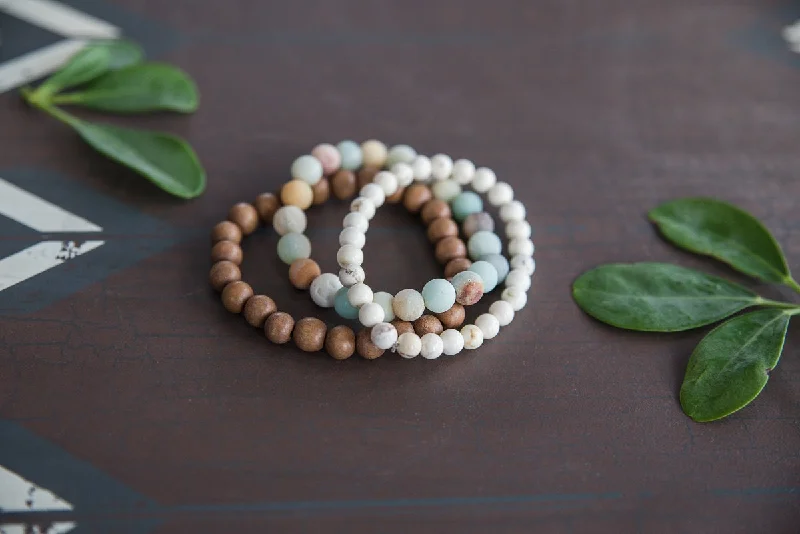 Dainty Gemstone Bangle-Amazonite & Howlite Bracelet Set